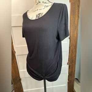 Lavish Black Short Sleeve Tee Women’s Size Large Side Tie Hem Blended Fabric